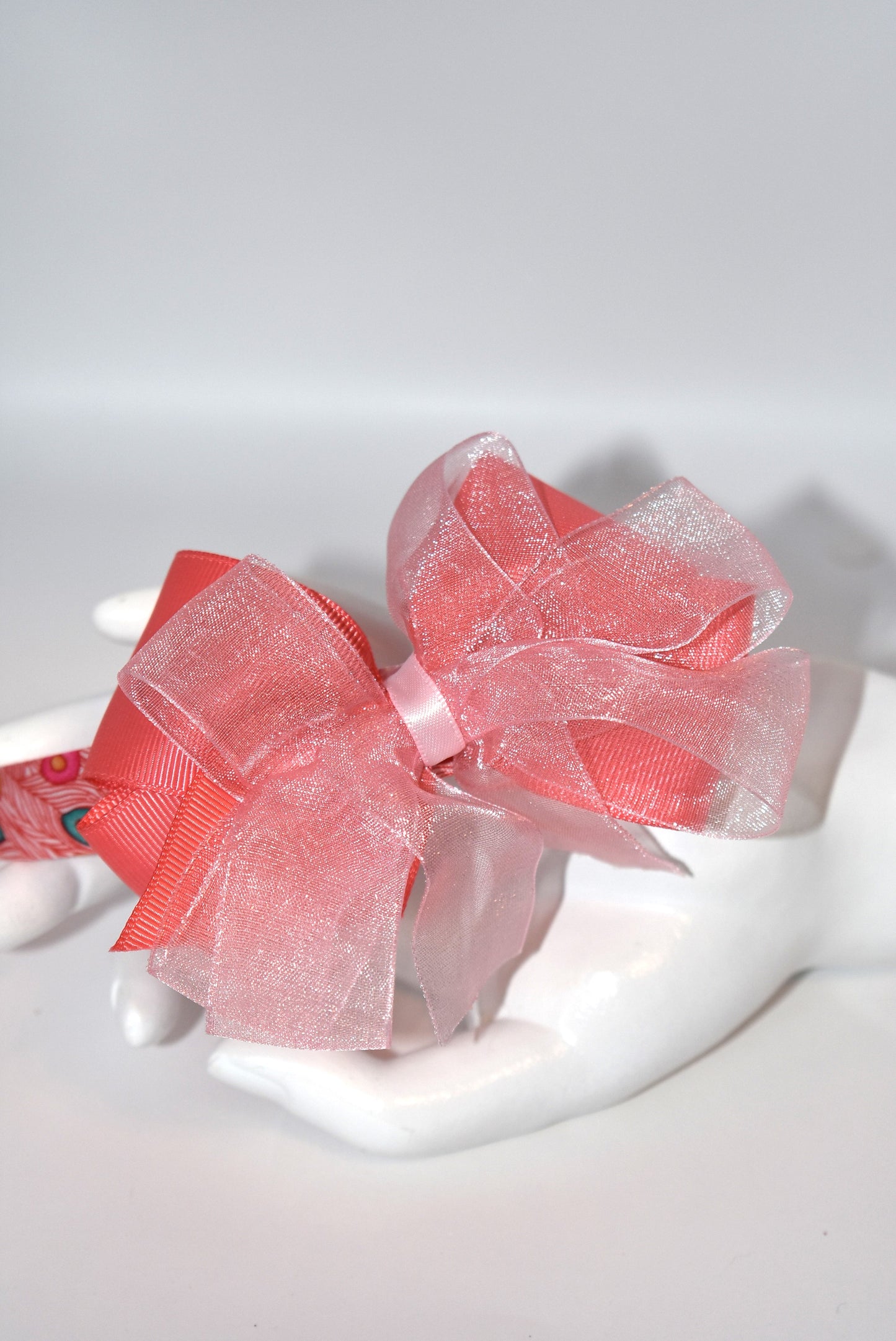 Brighten your look with this fun and playful headband, featuring a cheerful blend of orange hues ππ. Perfect for adding a splash of color to any outfit this season, itβs a charming accessory thatβs as lively as you are! πβ¨
