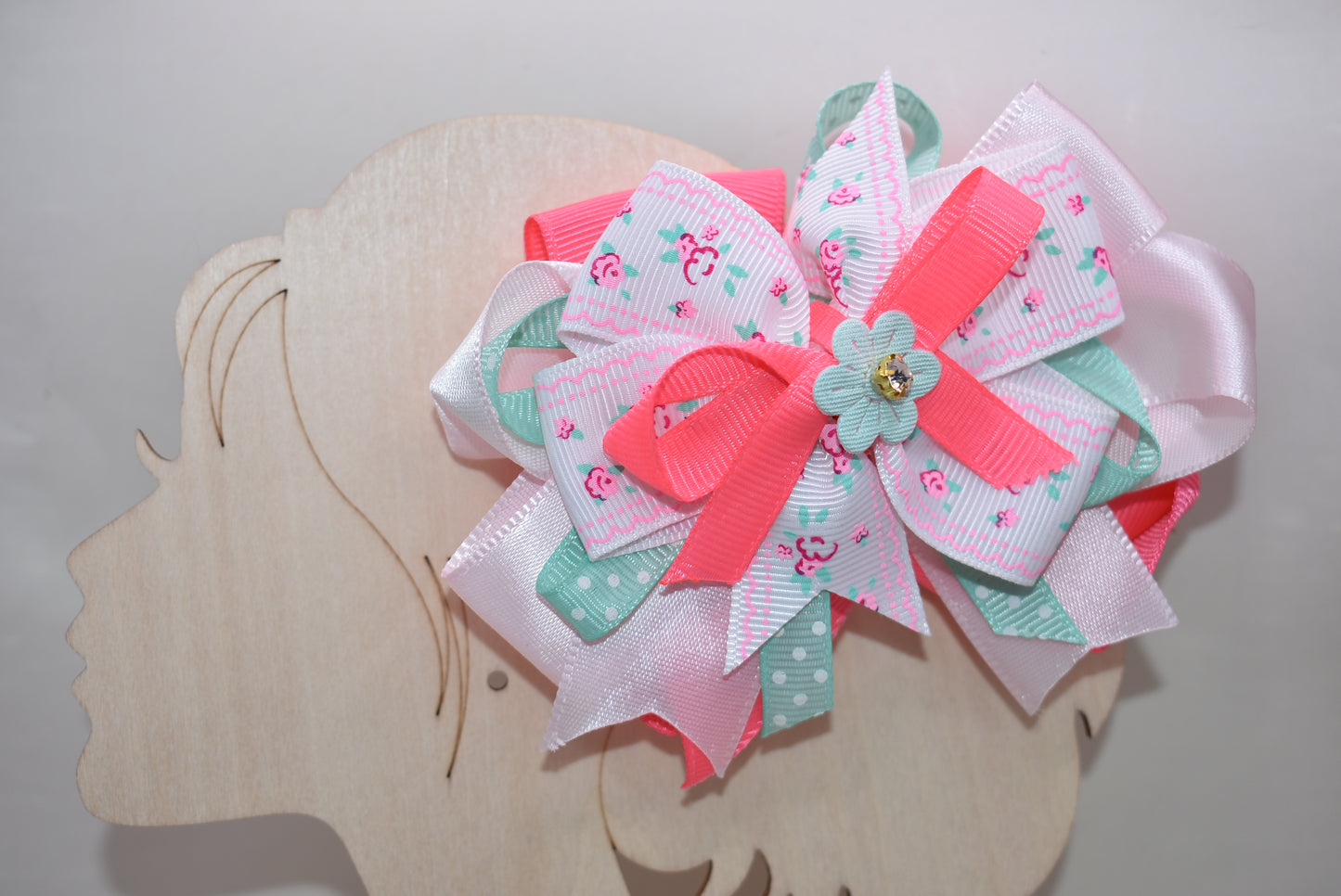 Spring into style with this adorable layered bow clip! 🌸 Featuring a cheerful mix of polka dots and delicate flowers, it's the perfect pop of color for any warm-weather look. ✨ The wrapped alligator clip makes styling effortless—just clip and go! 🎀 Whether you're dressing up a ponytail or adding flair to your favorite hairstyle, this sweet accessory brings instant fun and personality to your Spring and Summer wardrobe. 🌼💕
