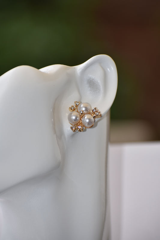 Complete your wedding look with this gorgeous Wedding Collection. These dazzling post earrings crafted with hypoallergenic pearl and crystal accents will look perfect with any wedding dress. Perfect for the mother of the bride/groom or grandmother of the family.