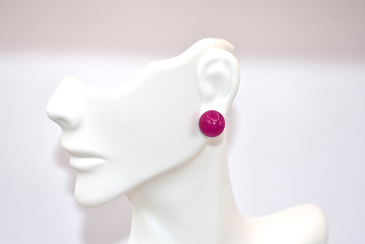 Fall head over heels for our Pink Collection! These stunning cabochon post earrings in hot pink will add a pop of color to any outfit. Not only are they super stylish, but they are also hypoallergenic for those with sensitive ears. Love at first sight!