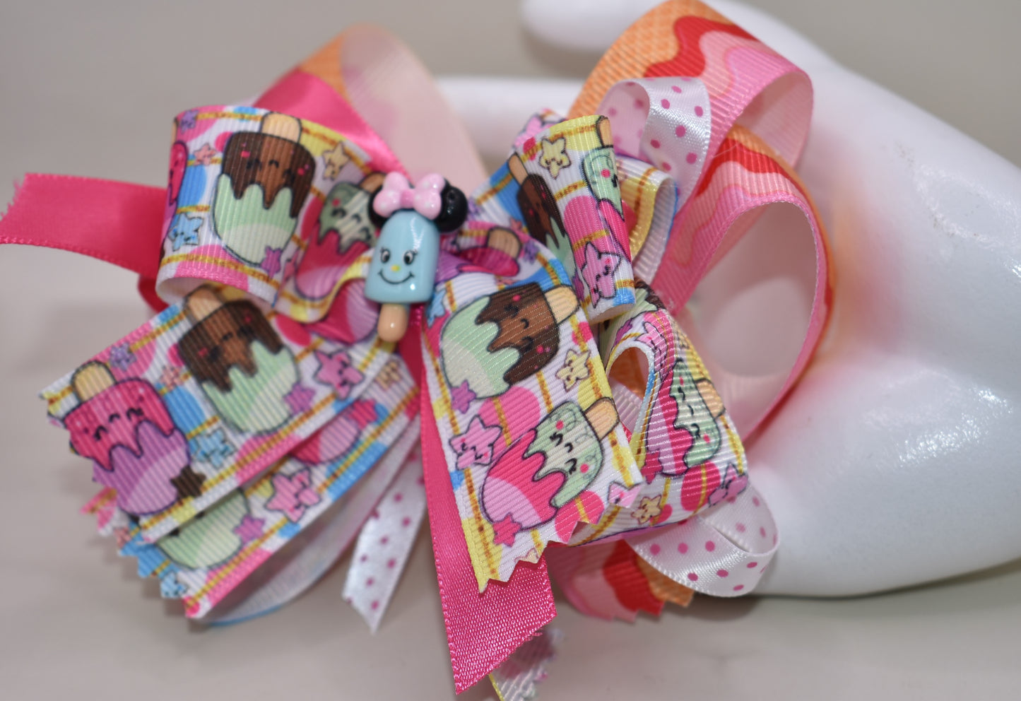 ndulge in summer sweetness with Nana's Collection 103! 🍦 This adorable charm features layers of deliciousness topped with the cutest little ice cream scoop, perfect for ice cream lovers. Add a sprinkle of fun and a dash of charm to your day—because summer is all about enjoying the little things! ☀️🍨