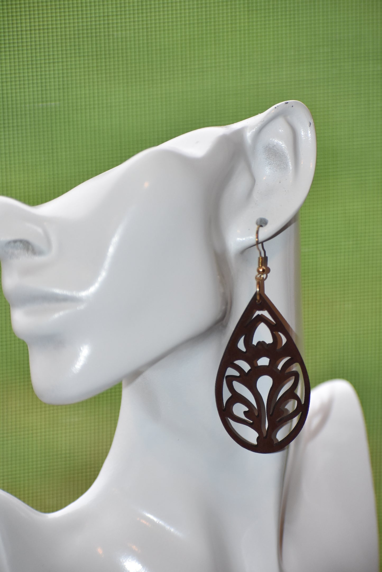 Show off your style with the Brown Collection! Our uniquely designed wood hook earrings are the perfect accessory for any ensemble - lightweight and comfortable so you can wear them all the day through. And just the right length so they'll never miss a beat! Add an extra touch of sophistication to your winter wardrobe!