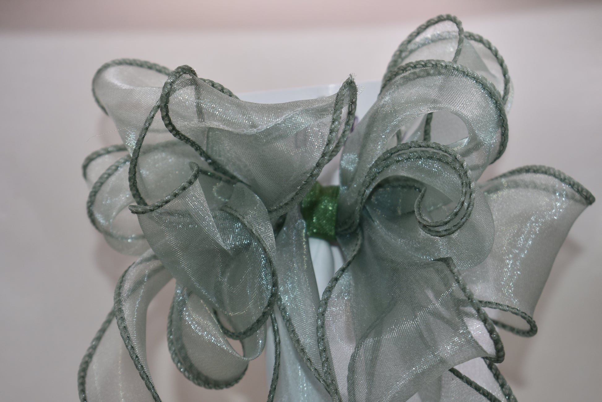 Add a touch of charm with this beautiful sage green long bow, crafted from layers of soft, flowing material. Featuring a wrapped alligator clip, it’s easy to wear and perfect for any age. Whether you’re dressing up or adding a playful twist to your everyday look, this bow brings style and fun wherever you go.