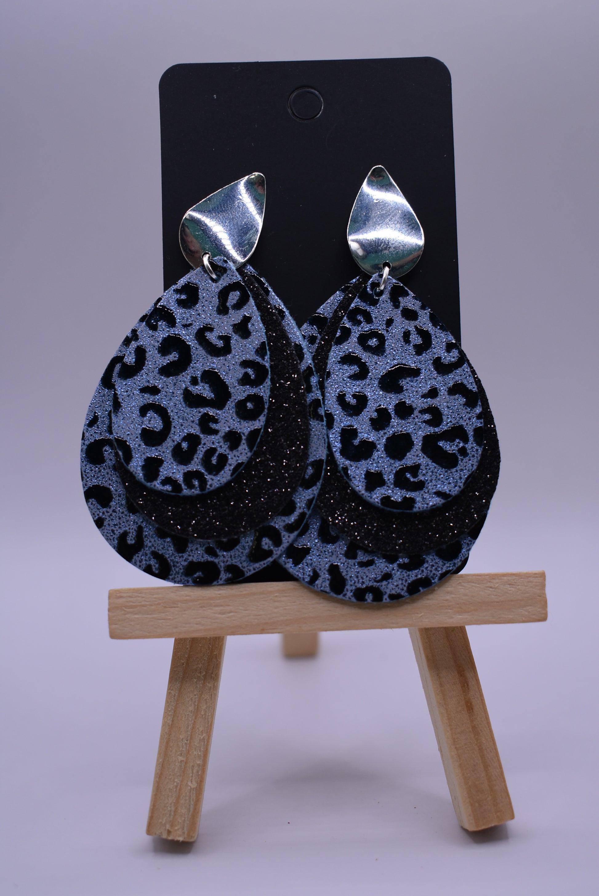 Check these blue and black leopard teardrop beauties.  They hang from silver teardrop posts.  This is a one-of-a-kind piece sure to WOW! 